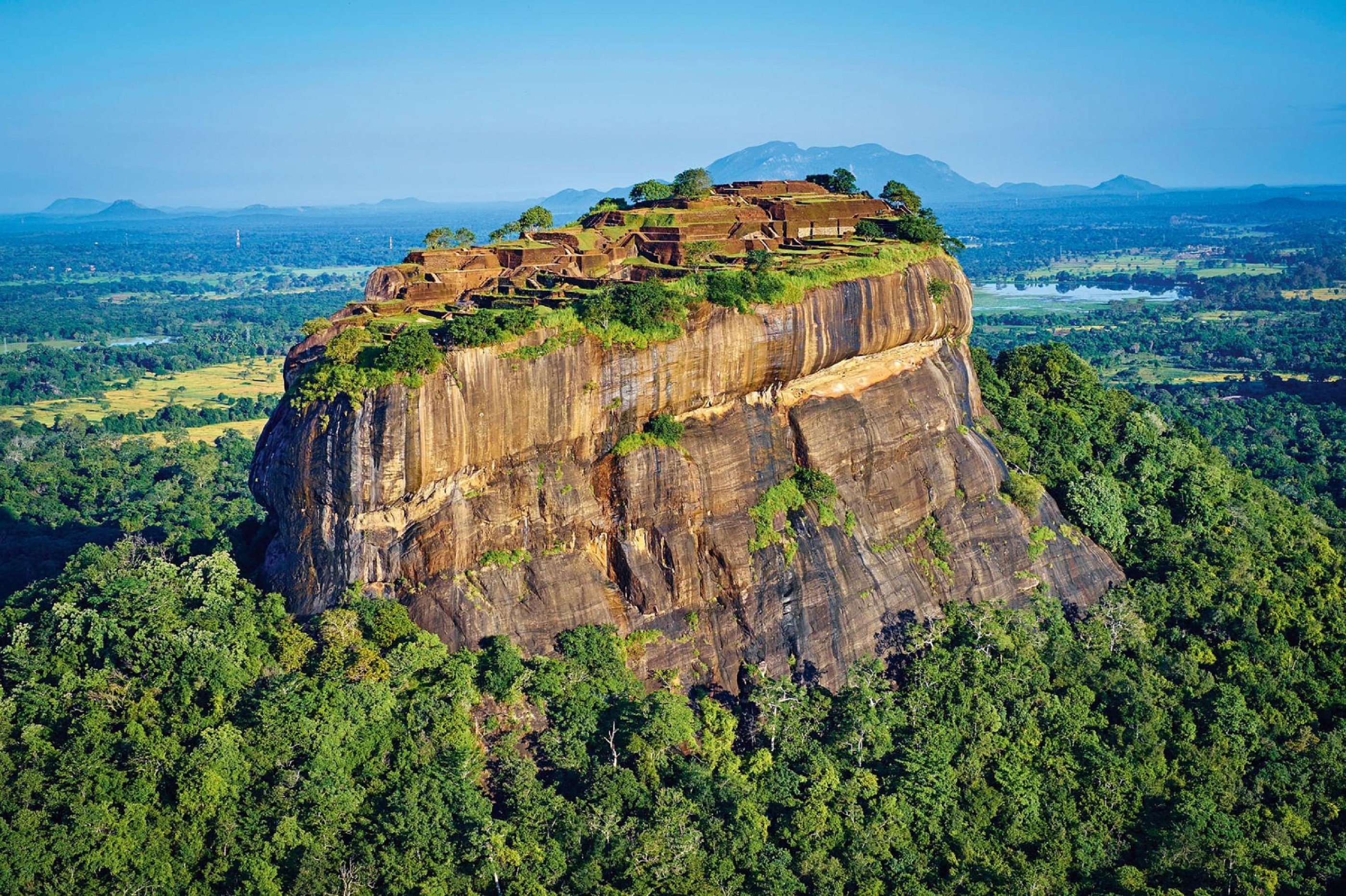 Exploring Sri Lanka: Unveiling the Best Travel Packages