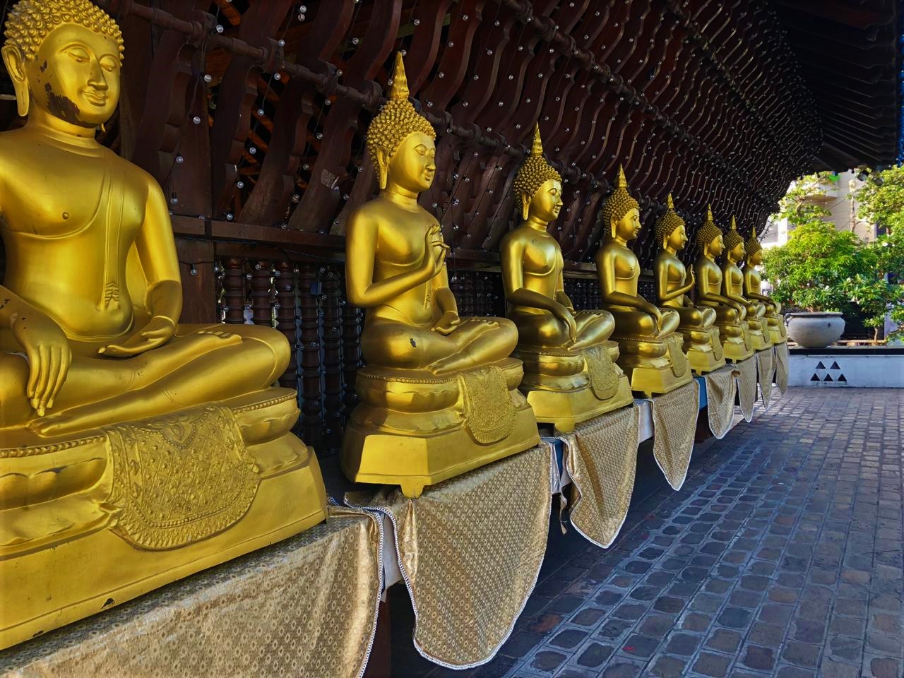 Gangaramaya Temple